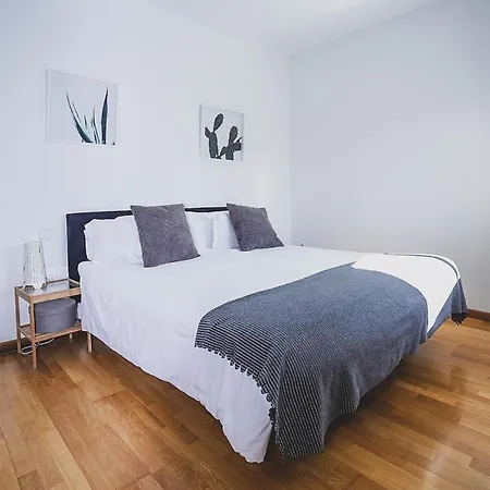 Cornisa Apartment *